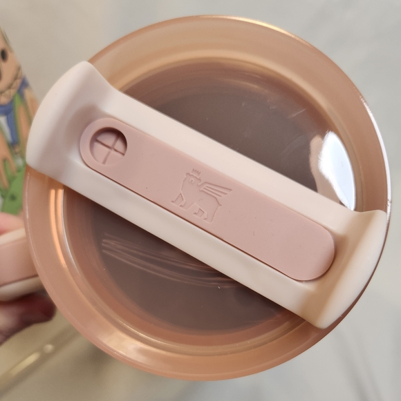 Stanley Labubu Quencher H2.0 FlowState Tumbler Special Edition 40 Oz - Picture 4 of 8